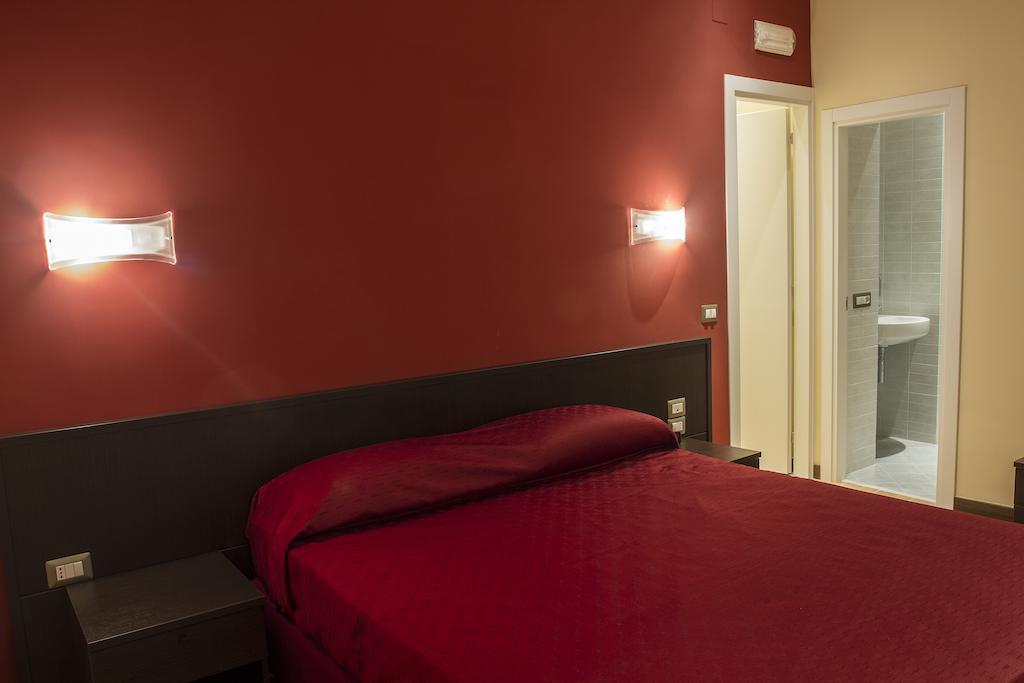 Duomo 89 Bed and Breakfast Napels Kamer foto
