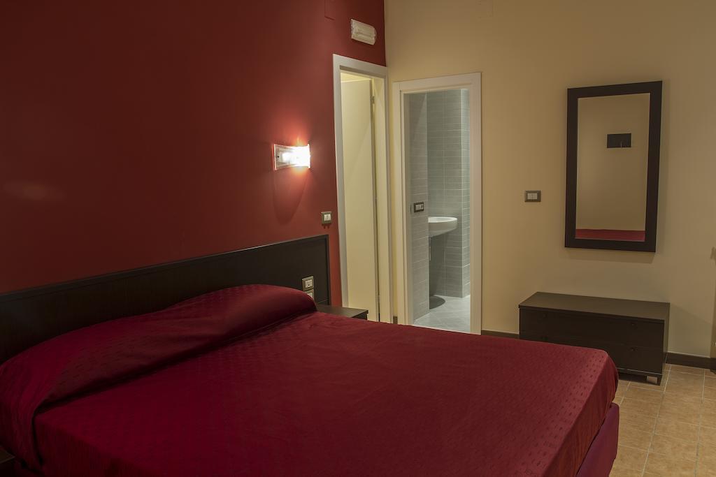 Duomo 89 Bed and Breakfast Napels Kamer foto